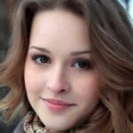 Julie Bell